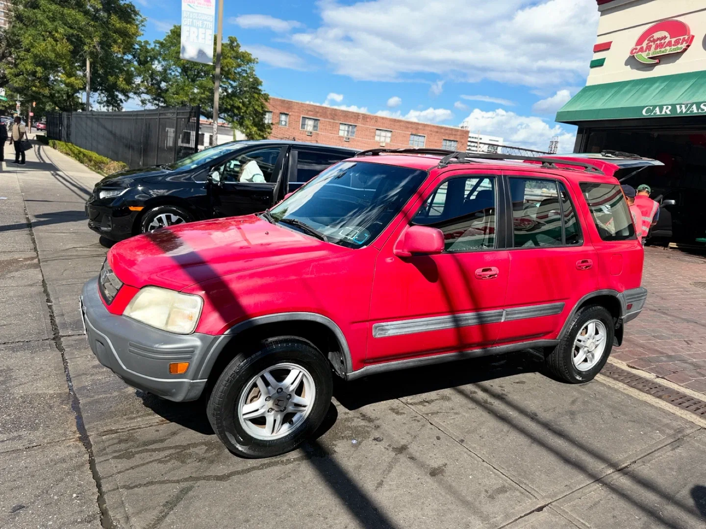 Honda CR-V SUV thumbnail