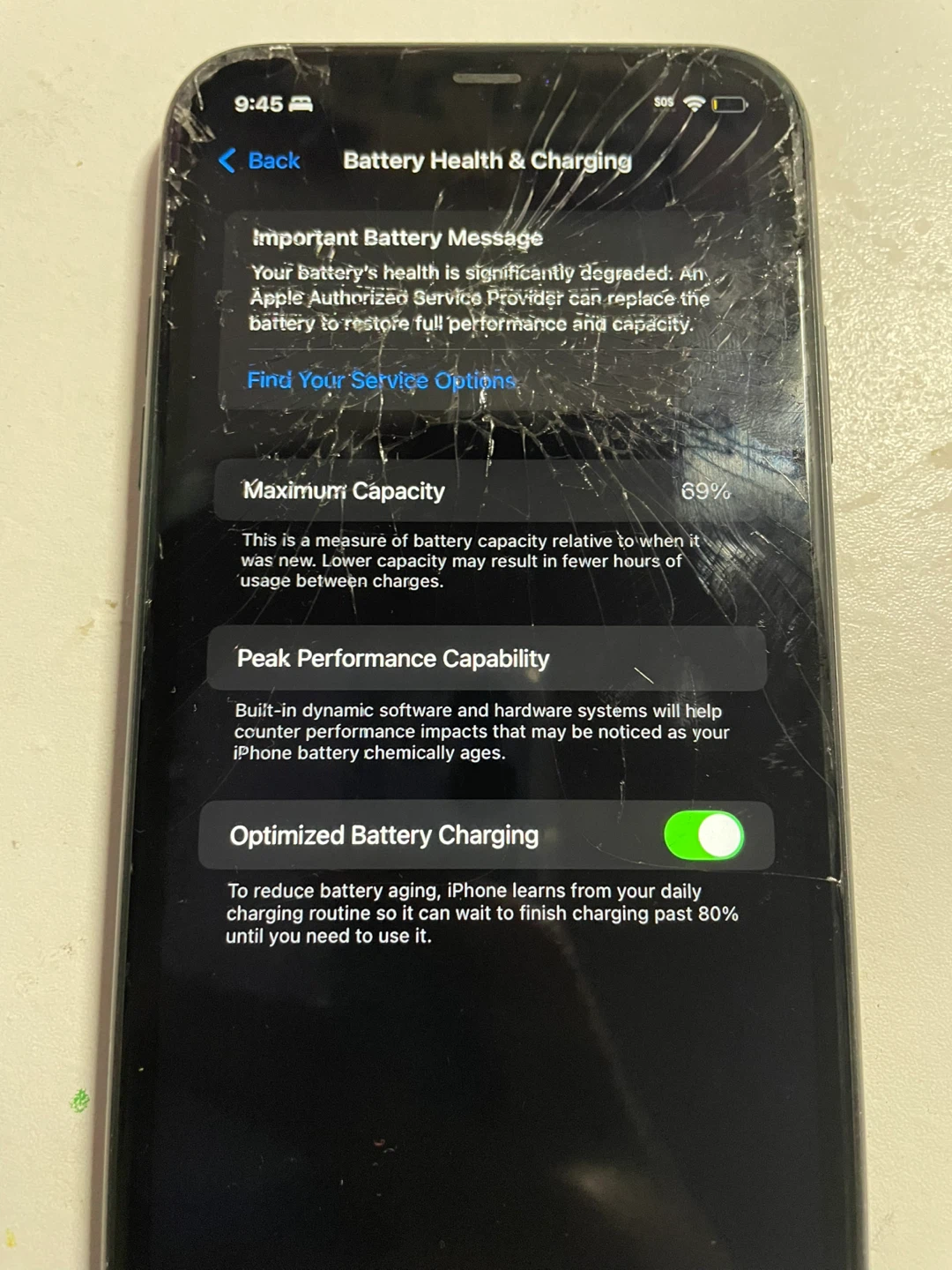iPhone 11 - Cracked Screen - For Parts - photo 5