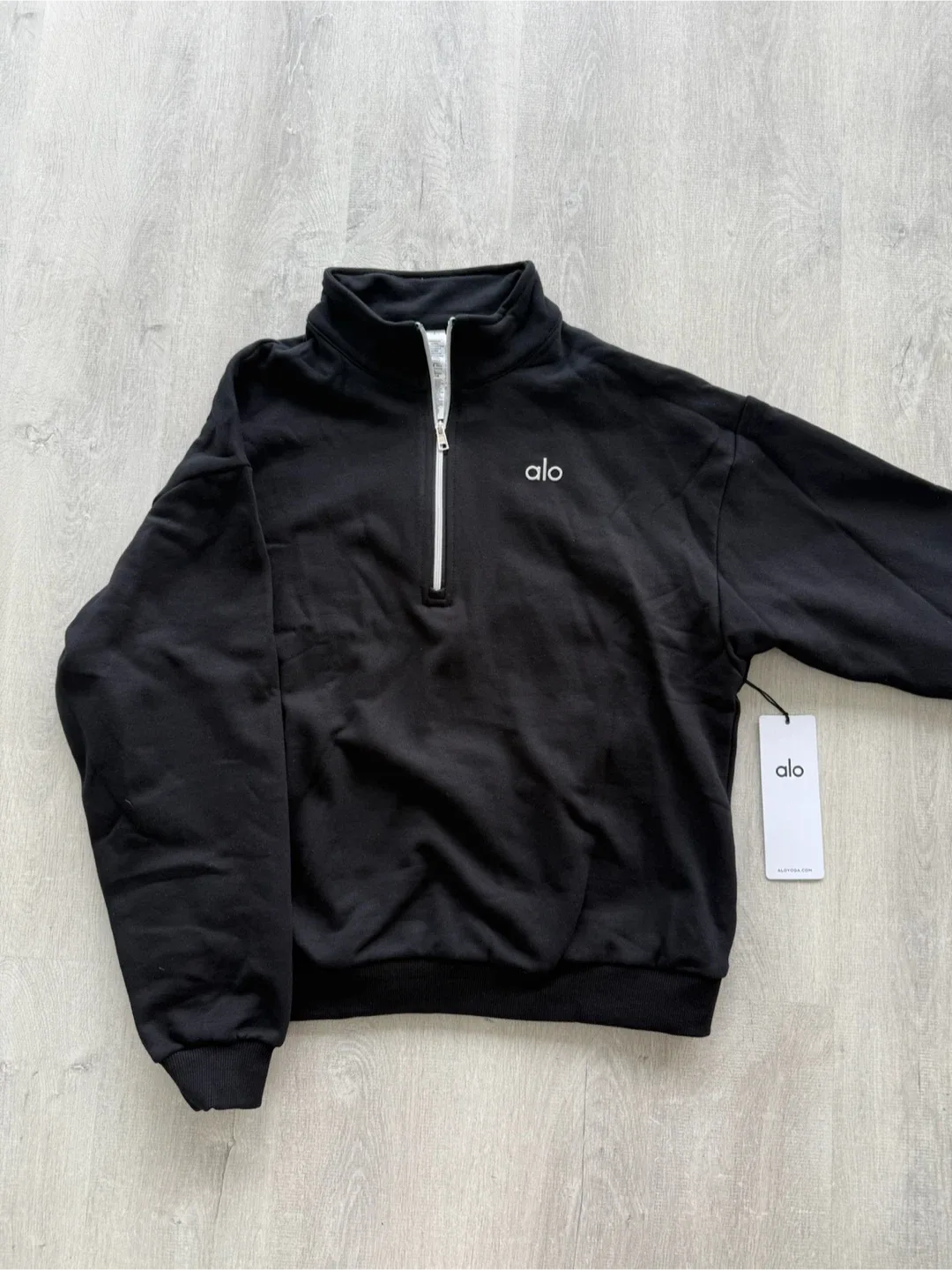 ALO Accolade 1/4 Zip Pullover - Black image indicator(2)