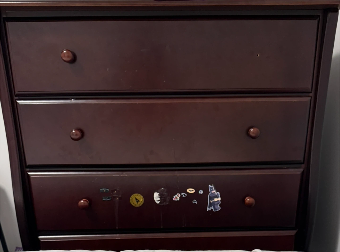 Dark Wood 4-Drawer Dresser