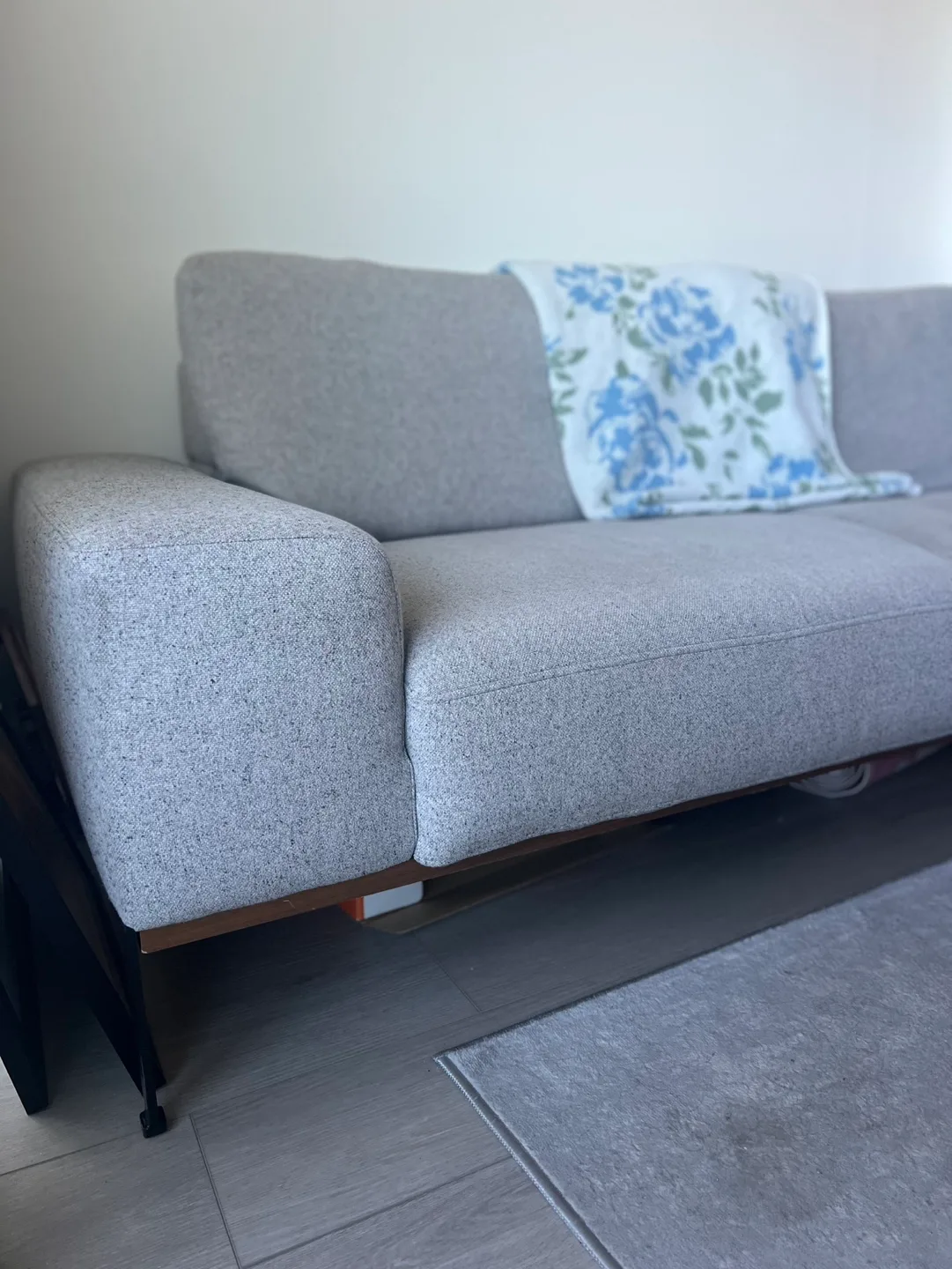 Structube Preston Sofa - Grey thumbnail