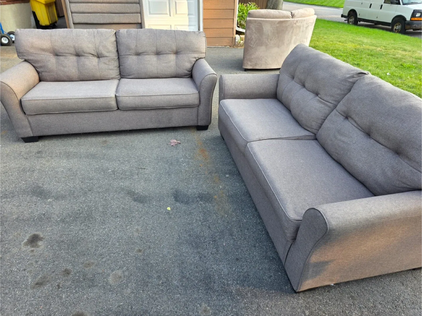 Grey Loveseat and Sofa Set image indicator(7)