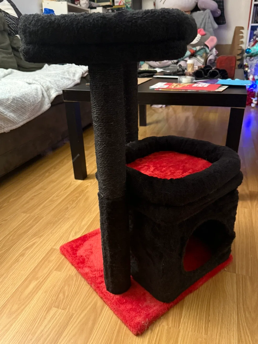 Cat Tree - Black and Red image indicator(2)