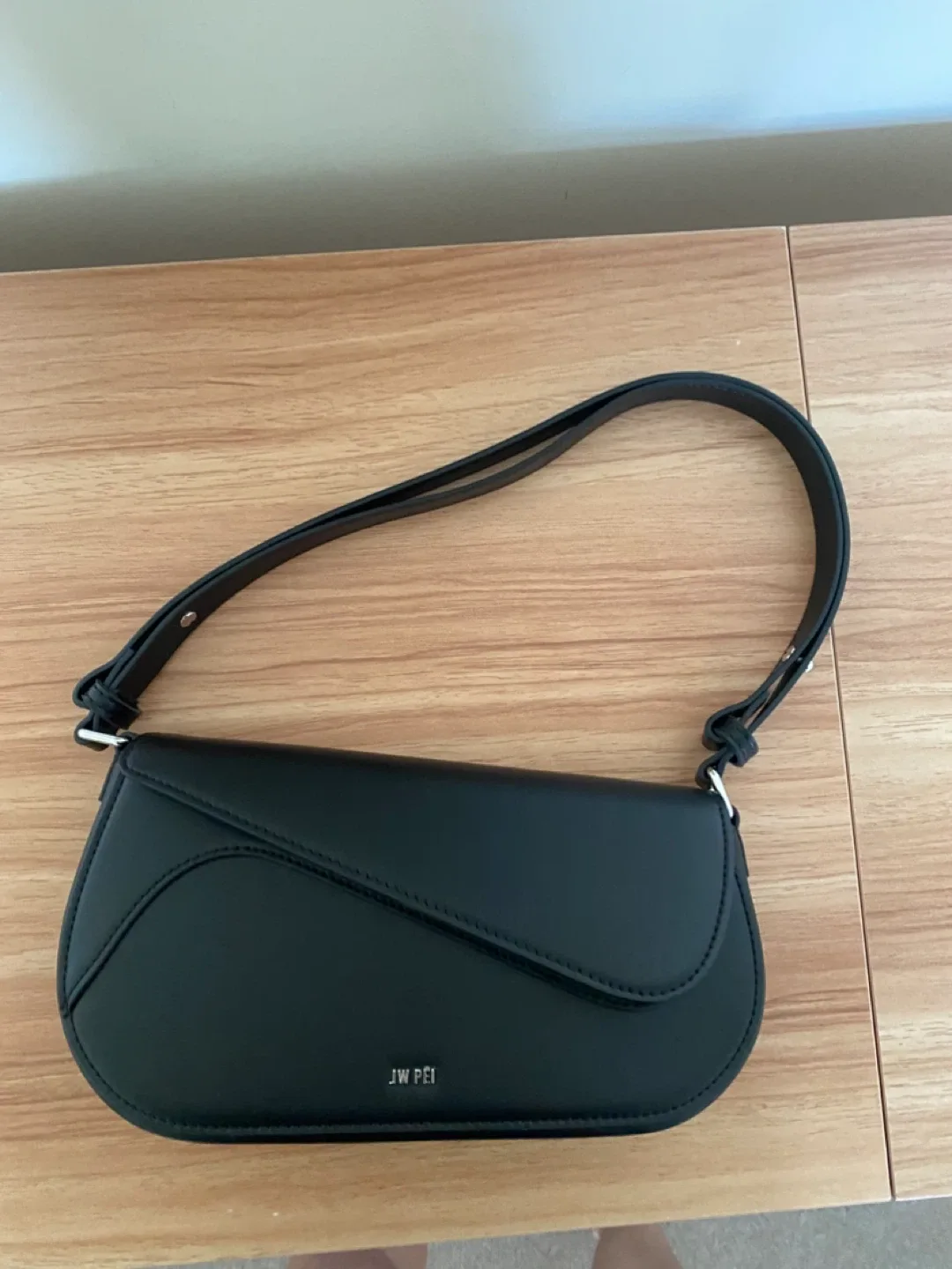 JW PEI Gabbi Saddle Bag Black thumbnail