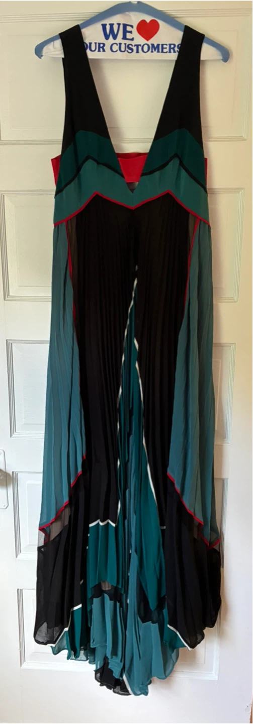 BCBG RUNWAY GOWN - photo 3