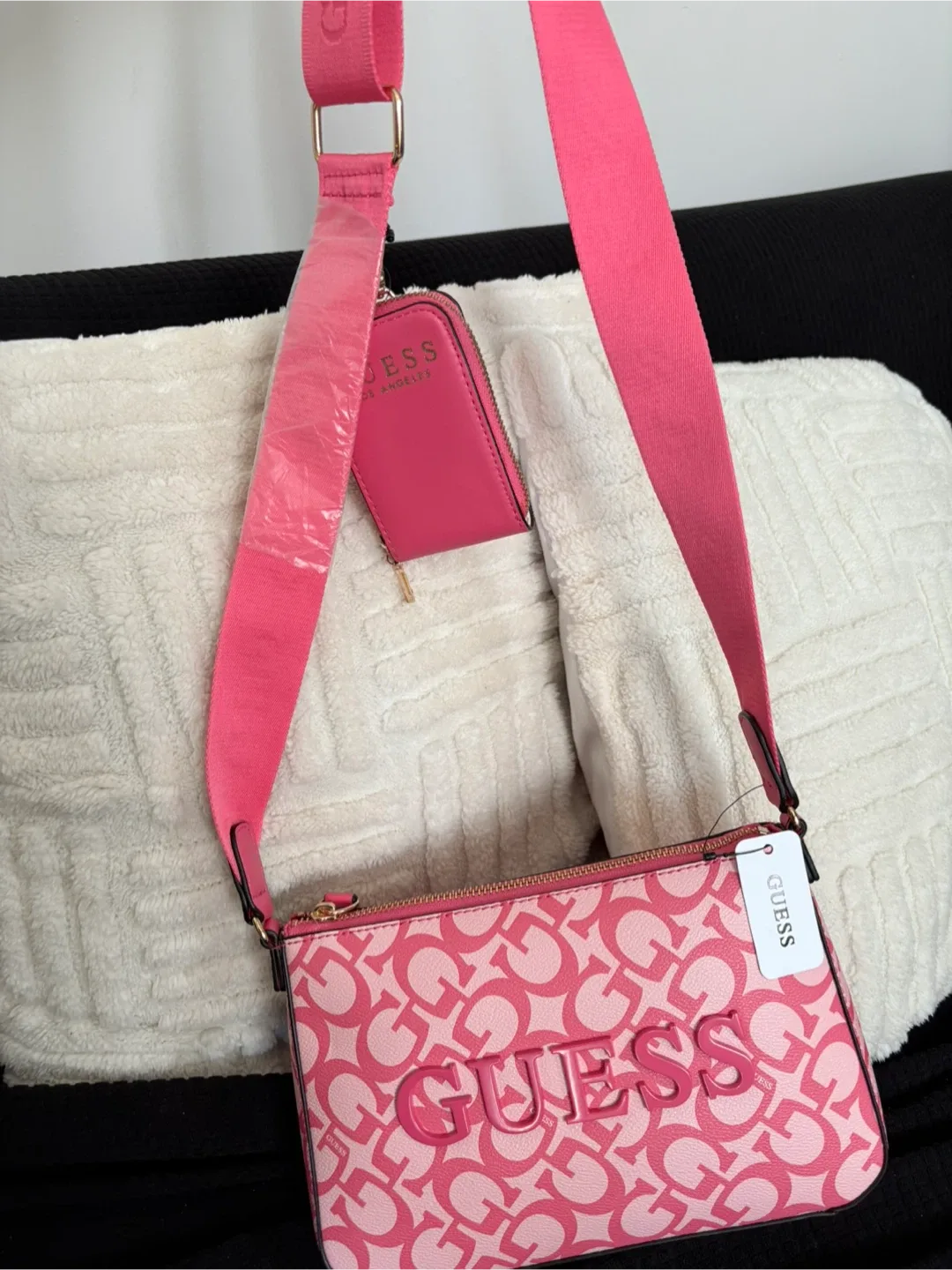 Tommy and Guess Pink Crossbody Bag image indicator(5)