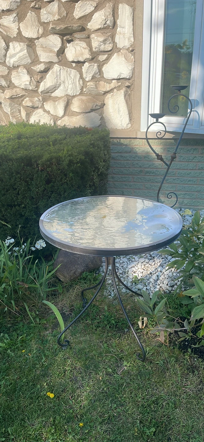 Outdoor Glass Top Table check more pictures condition
