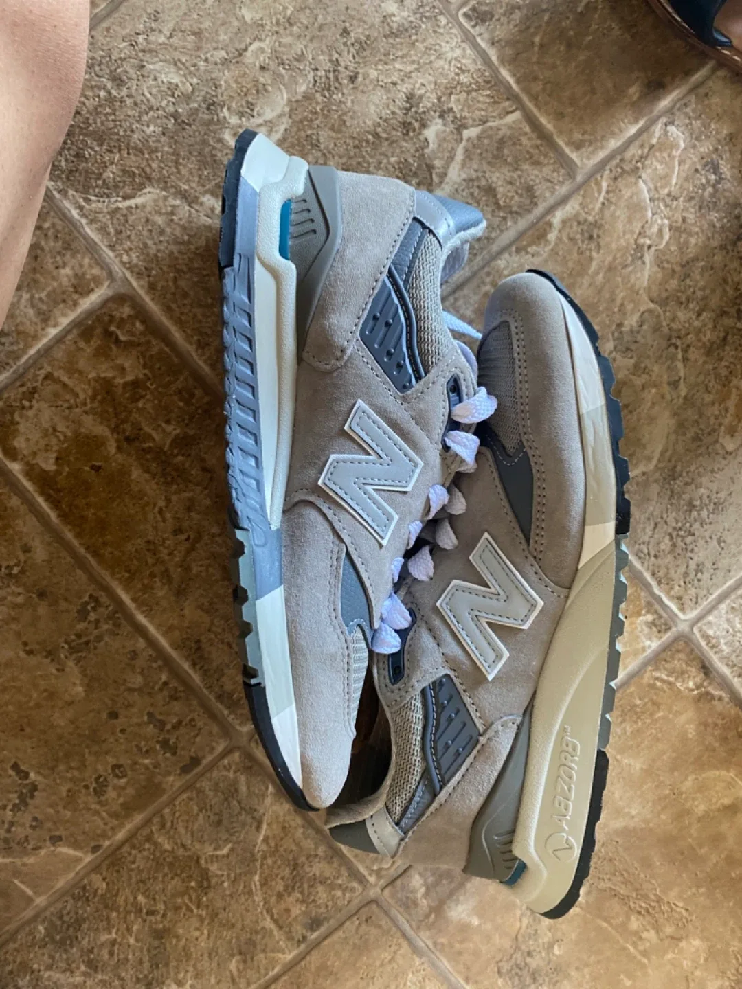 New Balance 998 Grey Sneakers - US Size 8 thumbnail