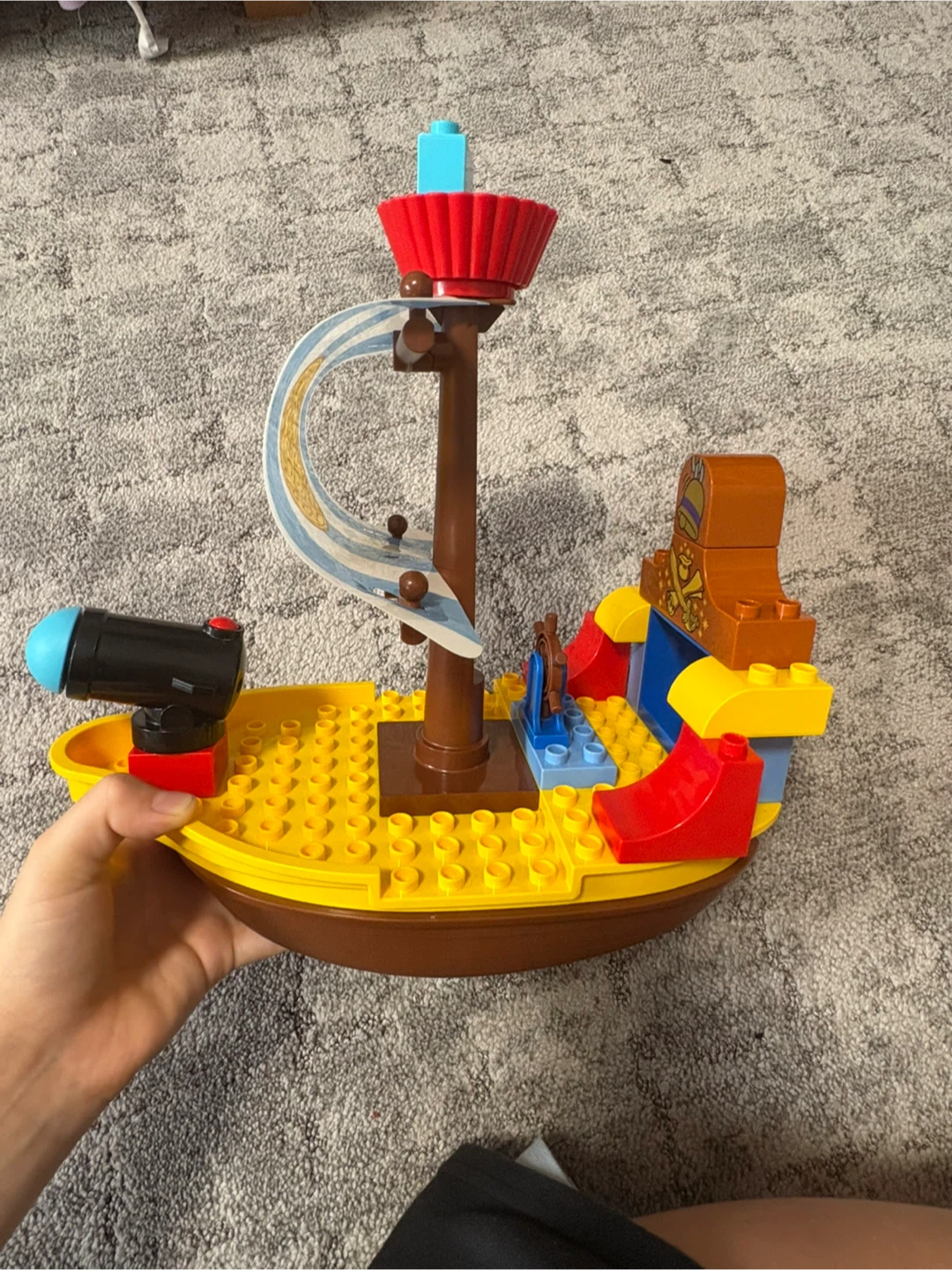 LEGO DUPLO Jake Pirate Ship Bucky Set - photo 3