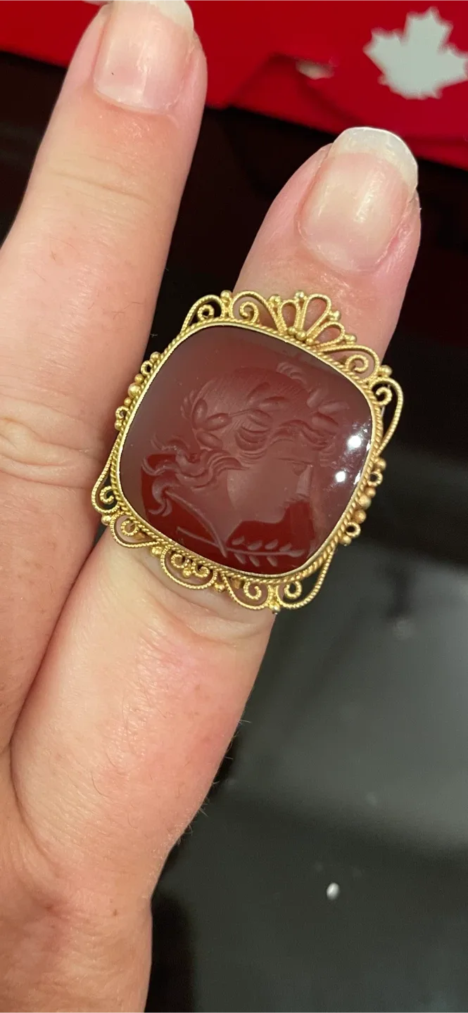 Antique 18k gold ring Size 6 thumbnail