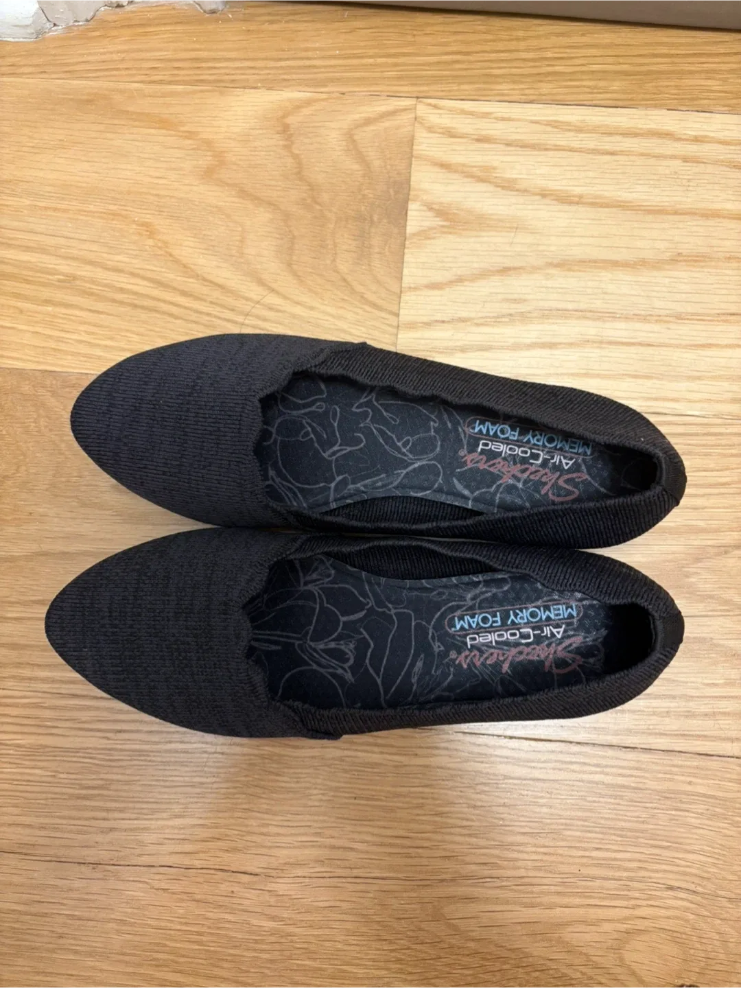 Skechers Air-Cooled Memory Foam Ballet Flats image indicator(2)