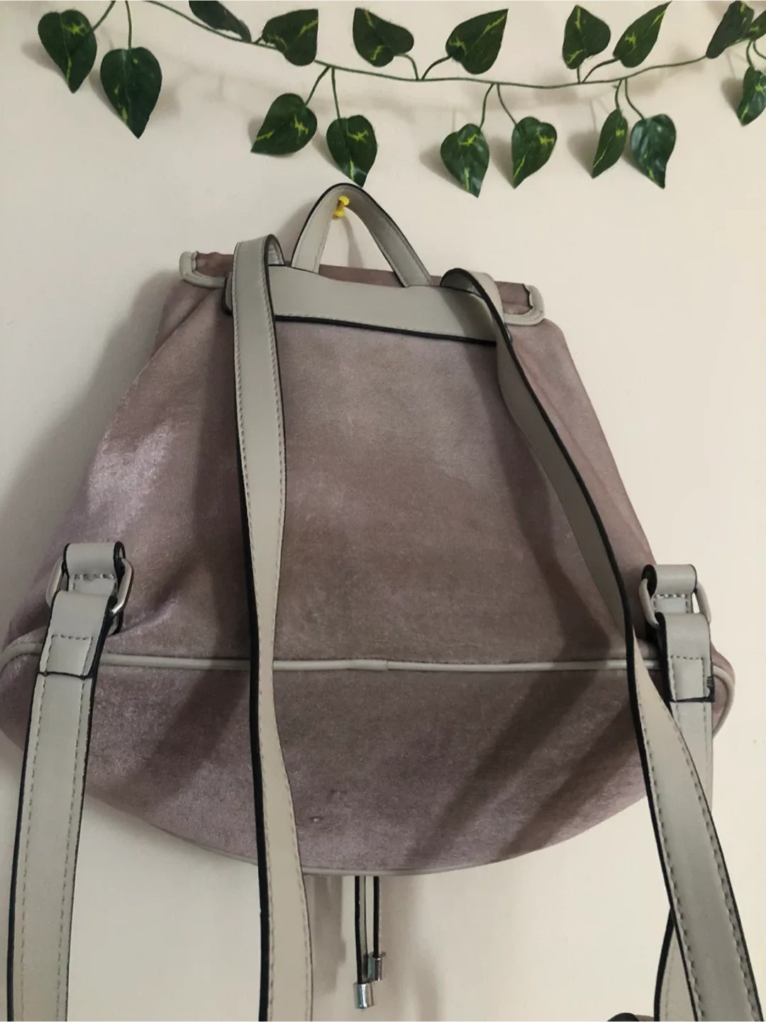 GUESS Velvet Backpack image indicator(2)