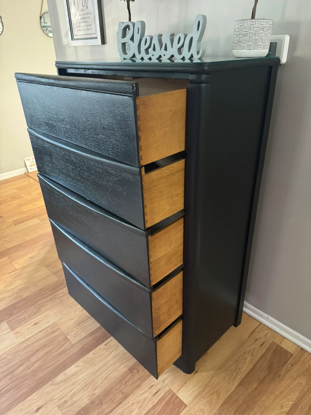 ✨🖤Solid MC tall dresser🖤✨ - photo 3