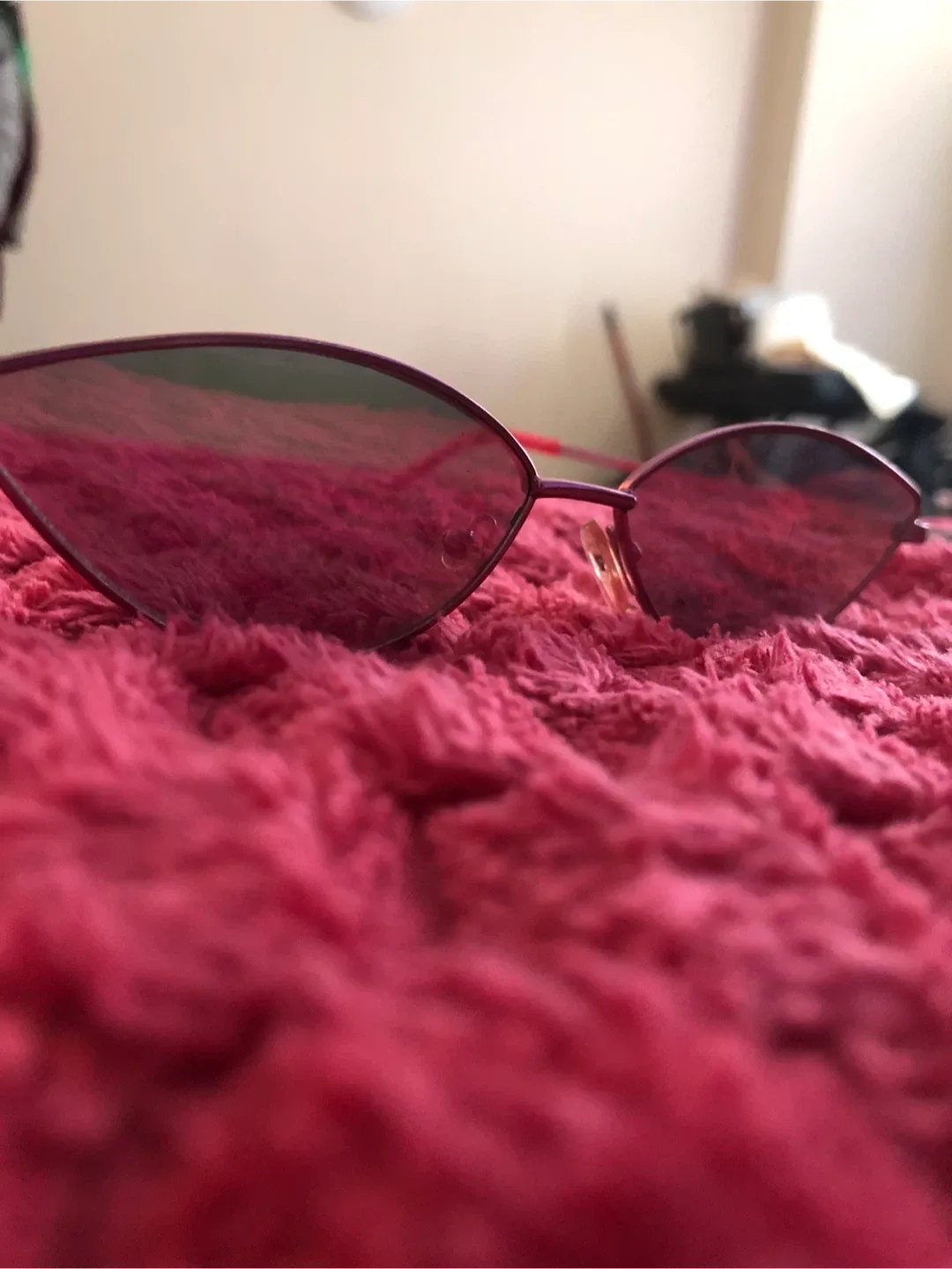 Cat Eye Sunglasses thumbnail