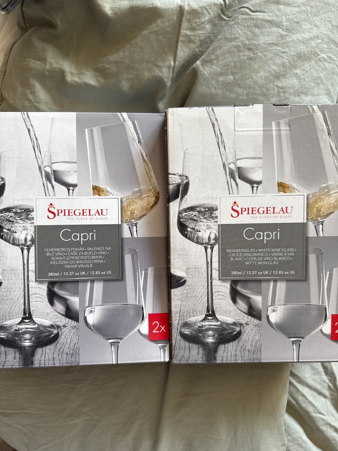 Set of 4 wine glasses thumbnail