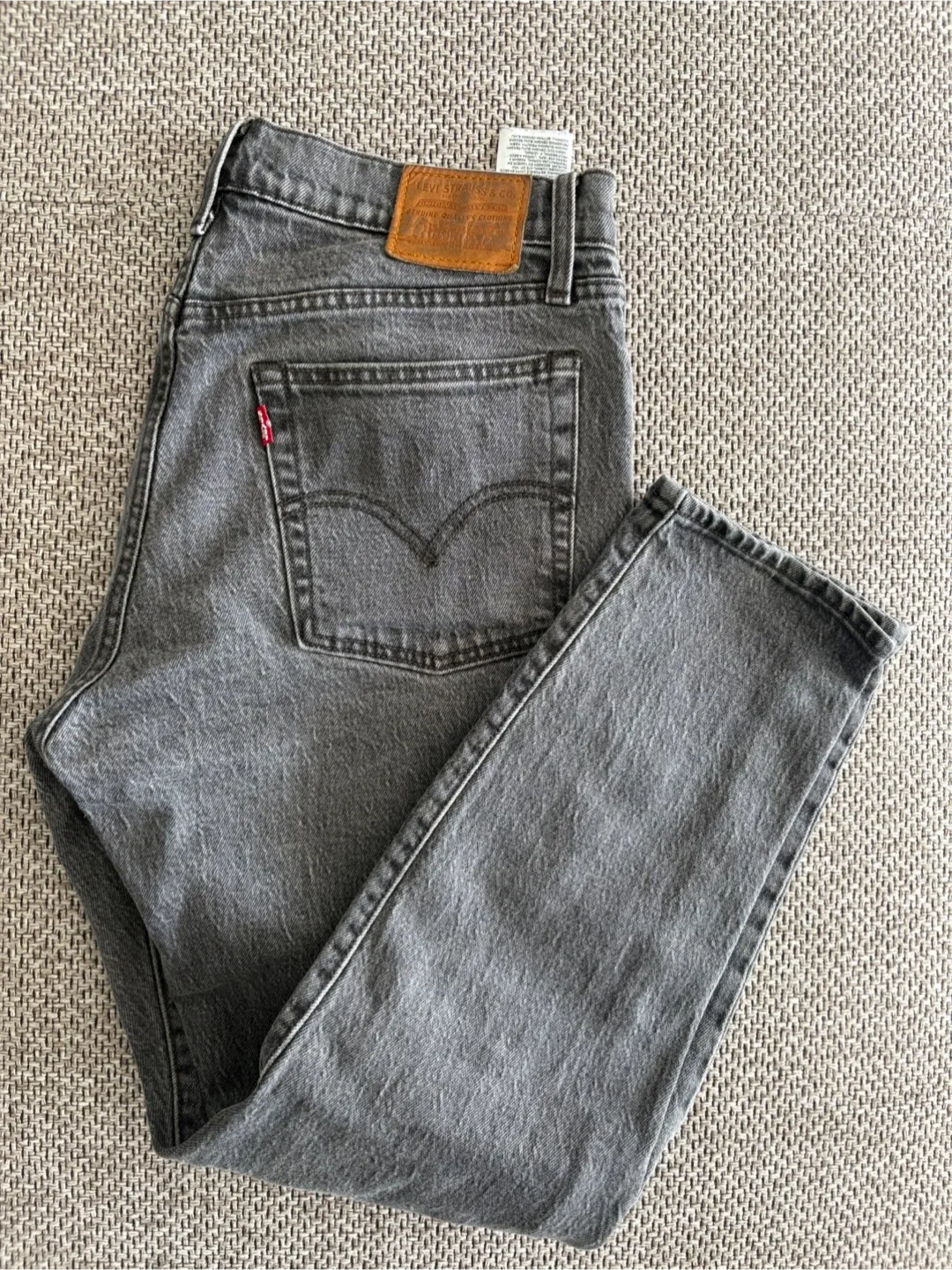 Levi's Wedgie Jeans - Size 29 thumbnail