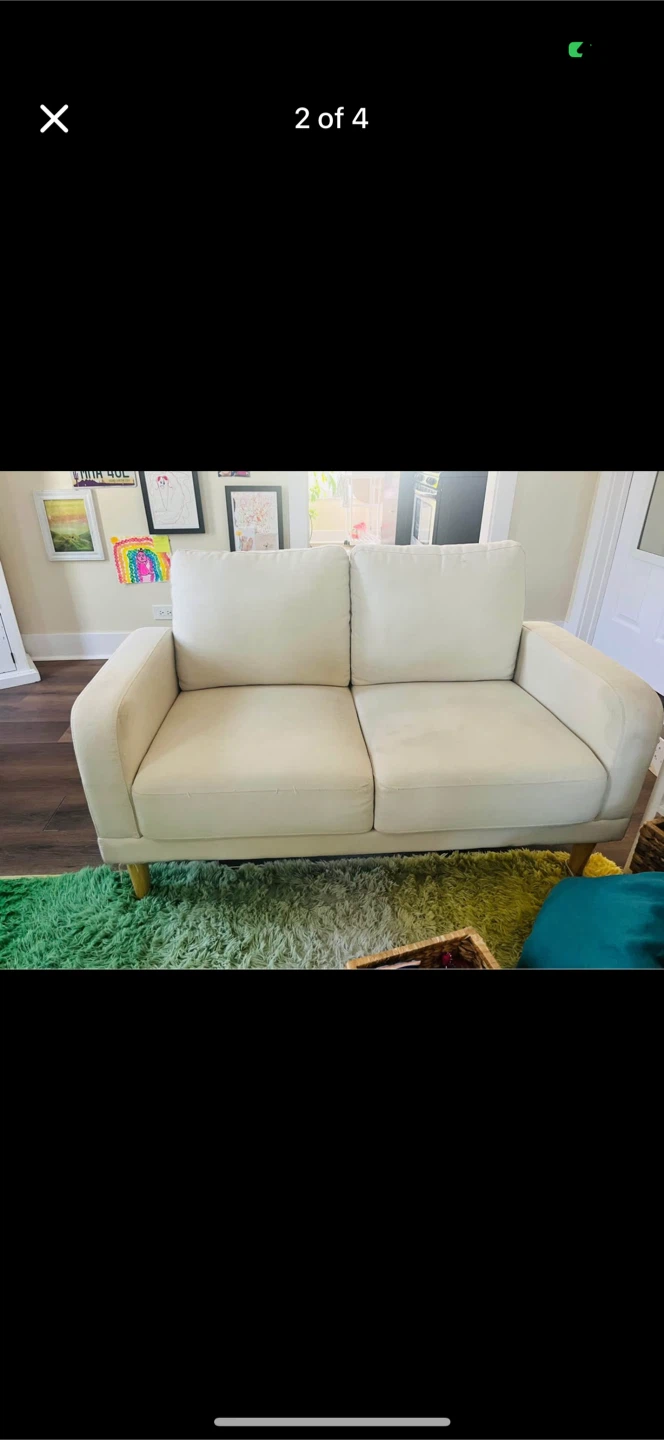Small couch . Easy garage pick up - photo 3