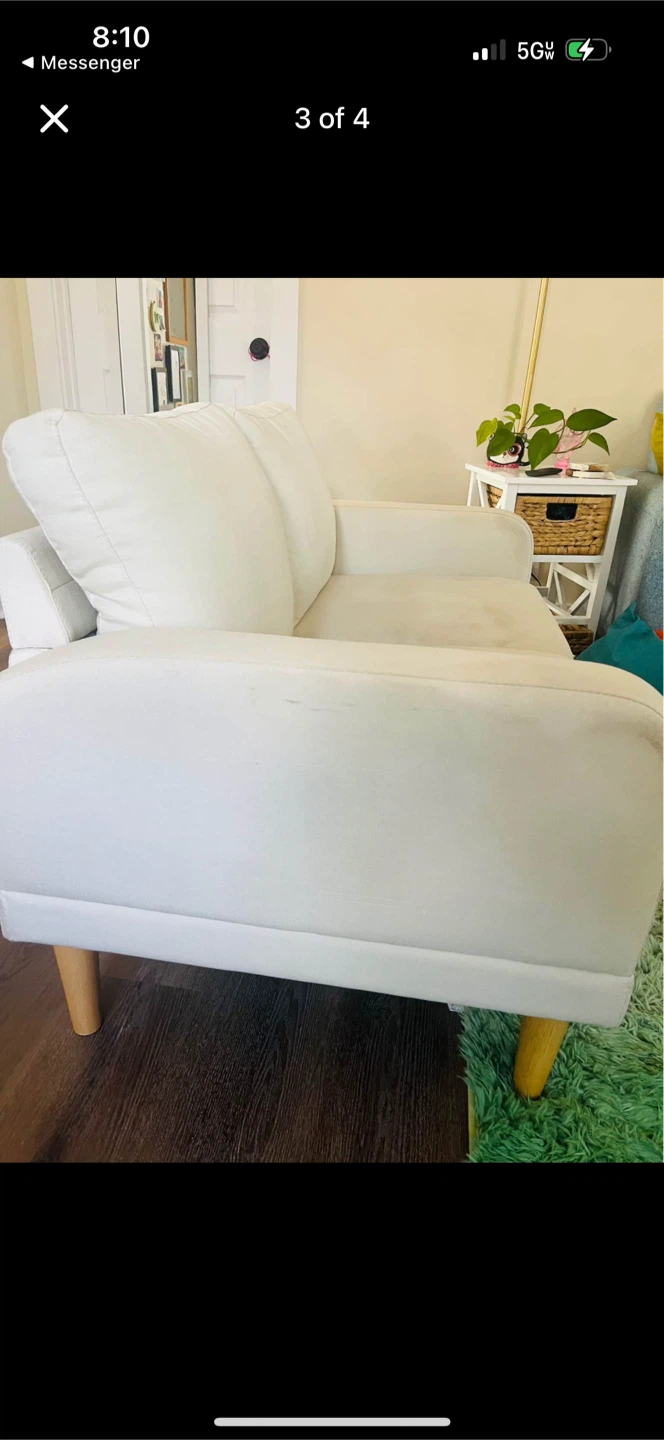 Small couch . Easy garage pick up - photo 5