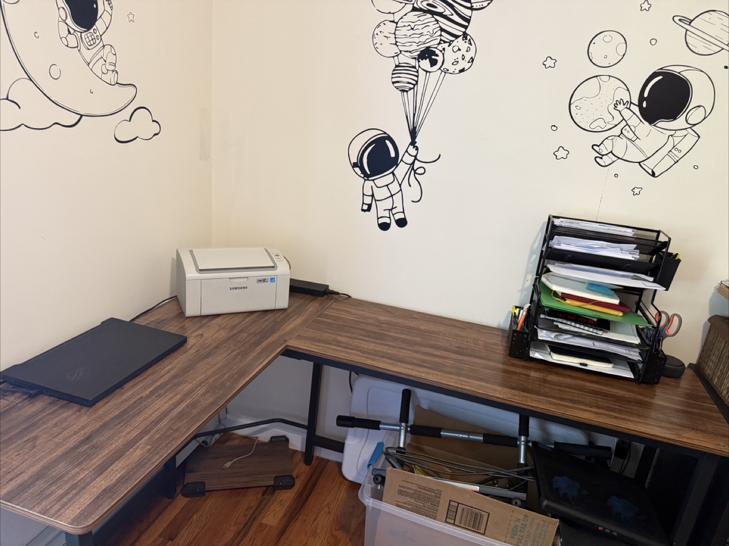 L-Shaped Brown Wood Computer Desk - photo 3