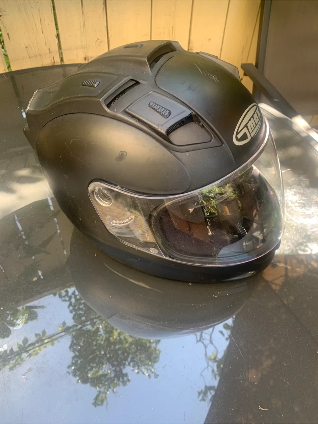 GMAX Black Motorcycle Helmet image indicator(3)