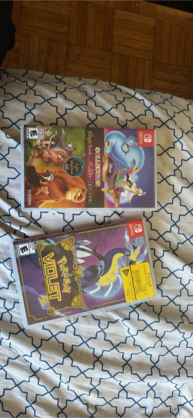Nintendo Switch and game - photo 3