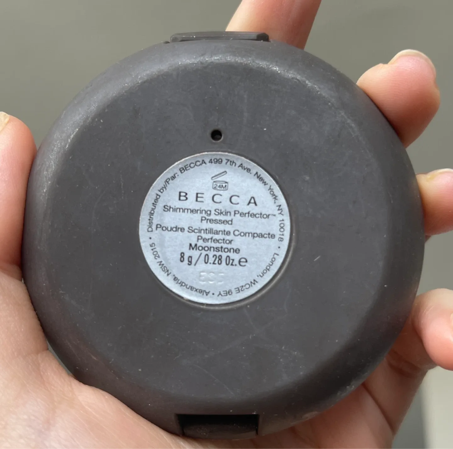 Becca Shimmering Skin Perfector - Moonstone image indicator(2)