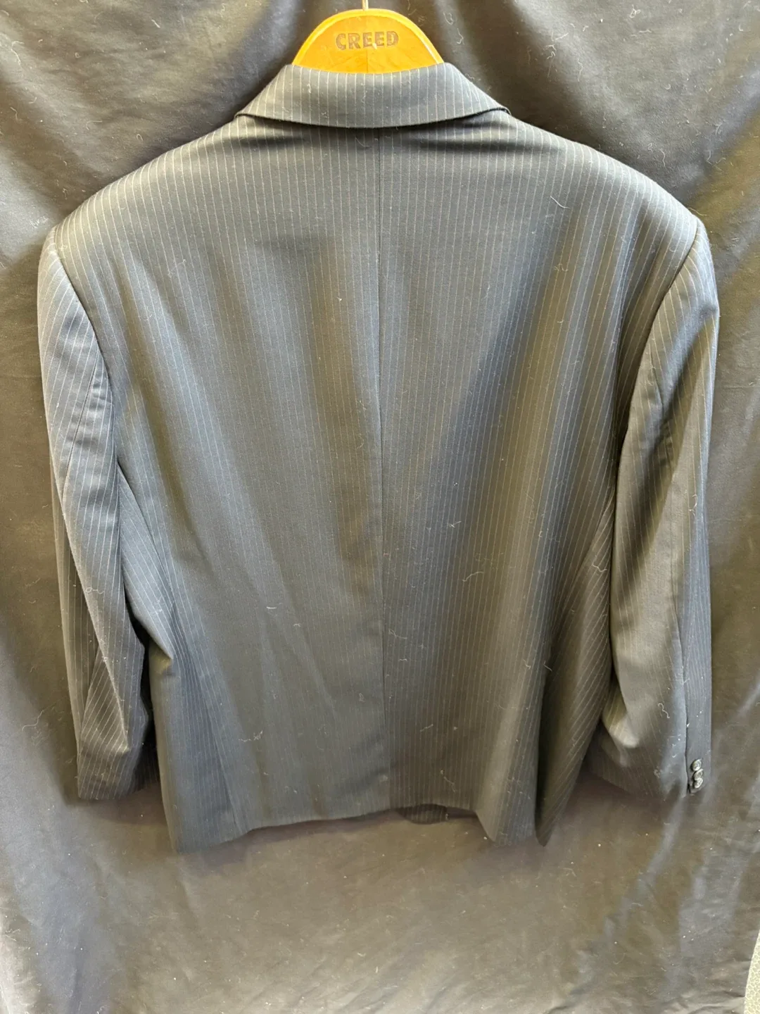 Giorgio Armani Le Collezioni Suit, Size 52 image indicator(6)