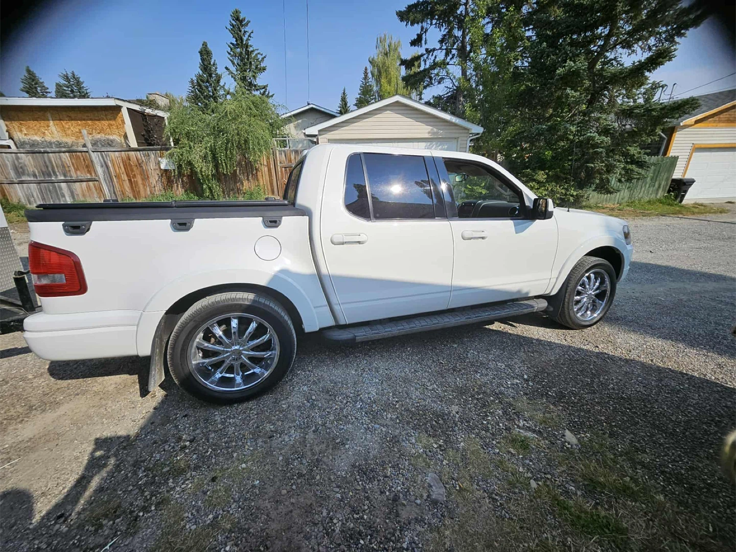 2010 Ford Explorer Sport trac - photo 4