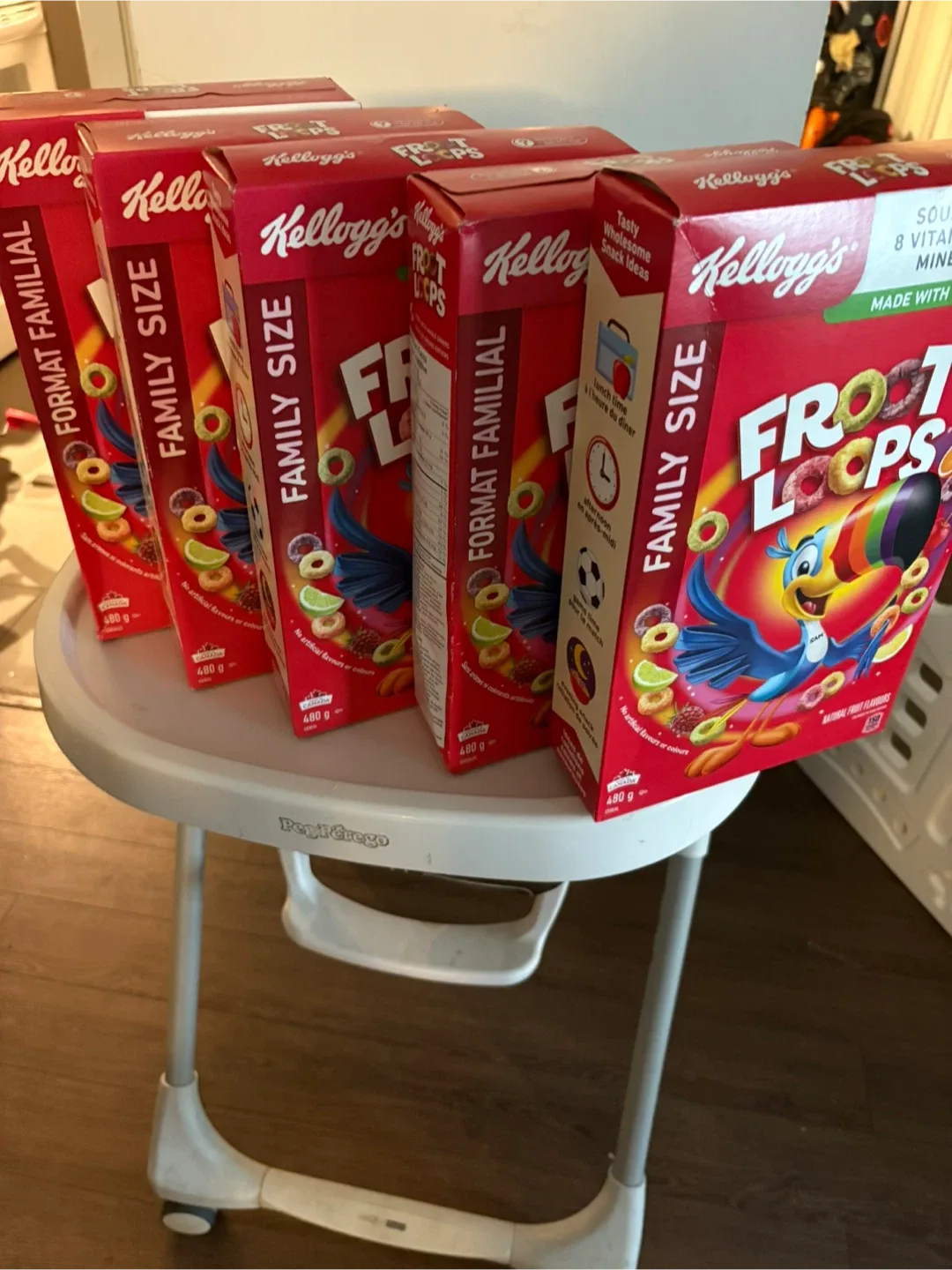Kellogg's Froot Loops Family Size Cereal thumbnail