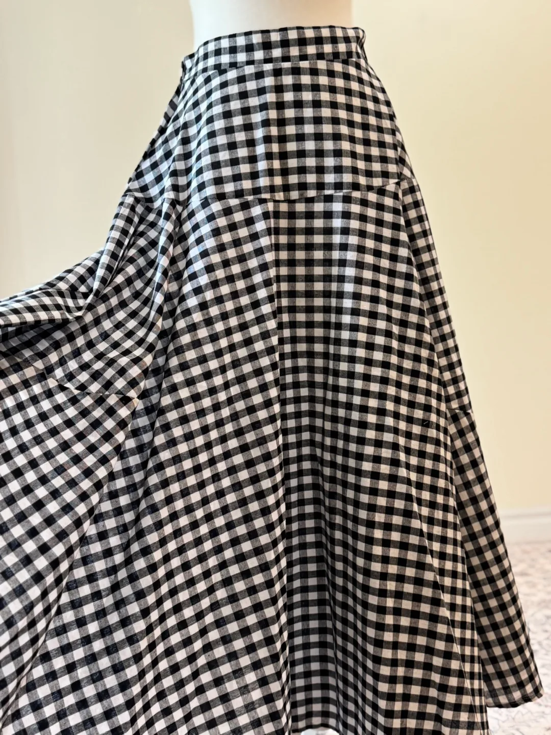Vintage Black White Gingham Maxi Skirt image indicator(4)