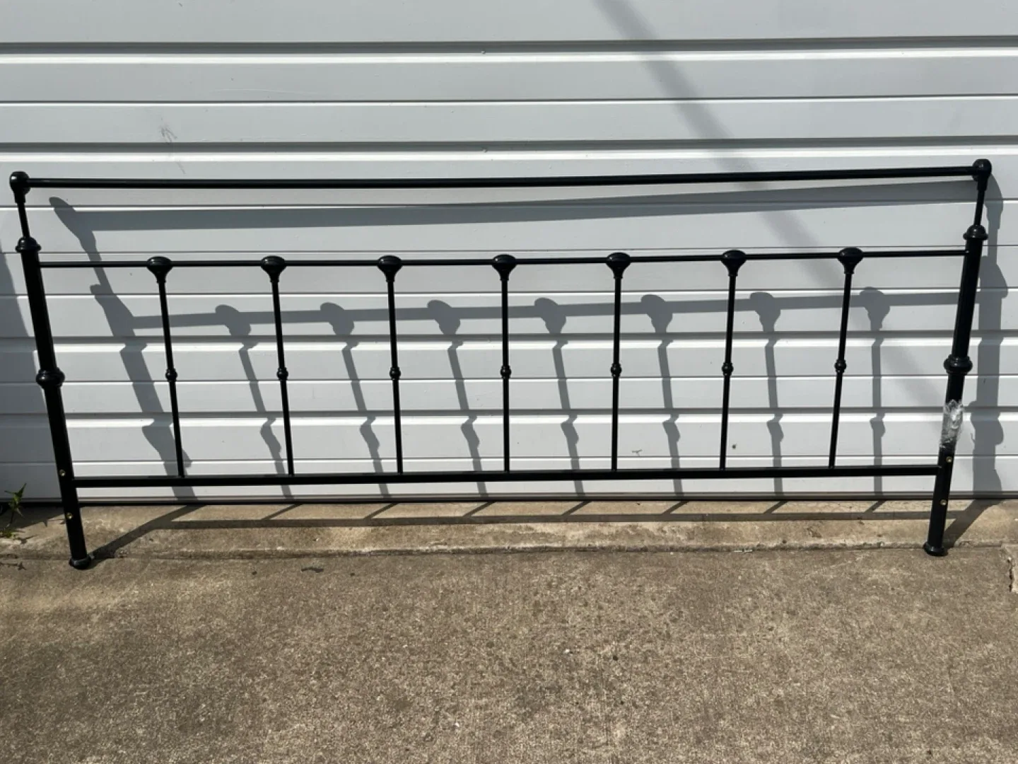 Wayfair Black Metal King Bed Frame (Complete) image indicator(6)