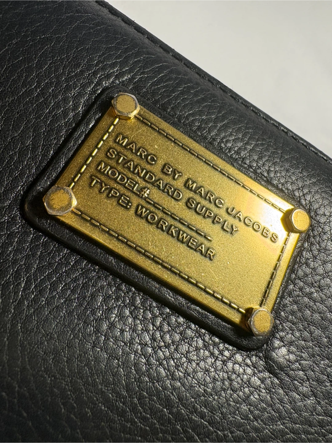 Marc by Marc Jacobs Black Leather Wallet - photo 2