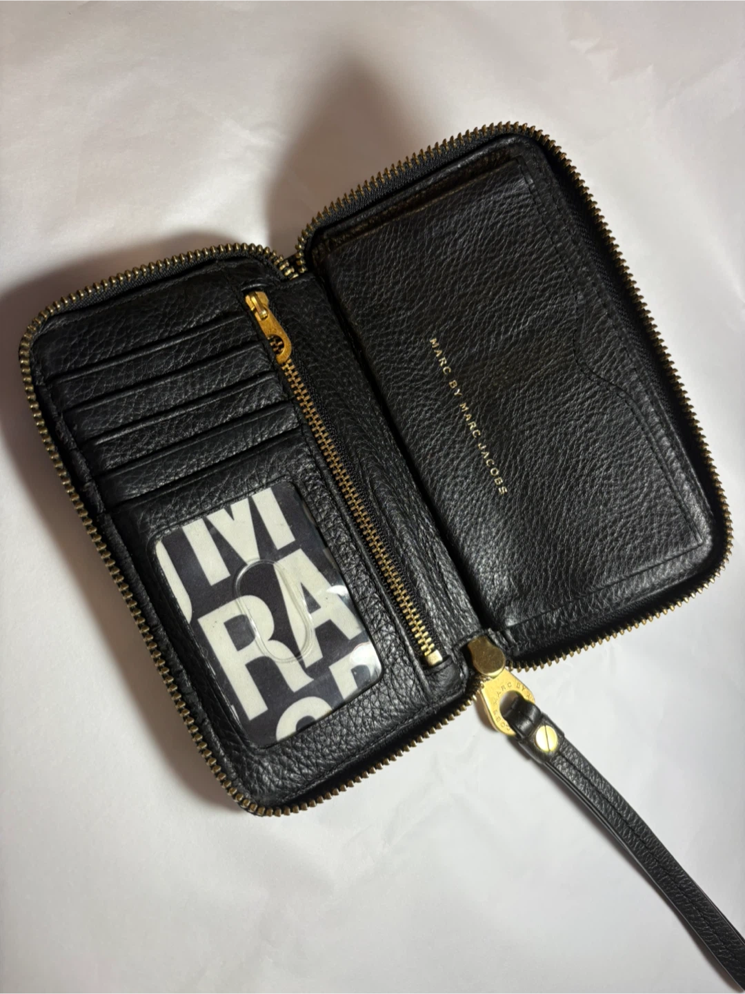 Marc by Marc Jacobs Black Leather Wallet - photo 3