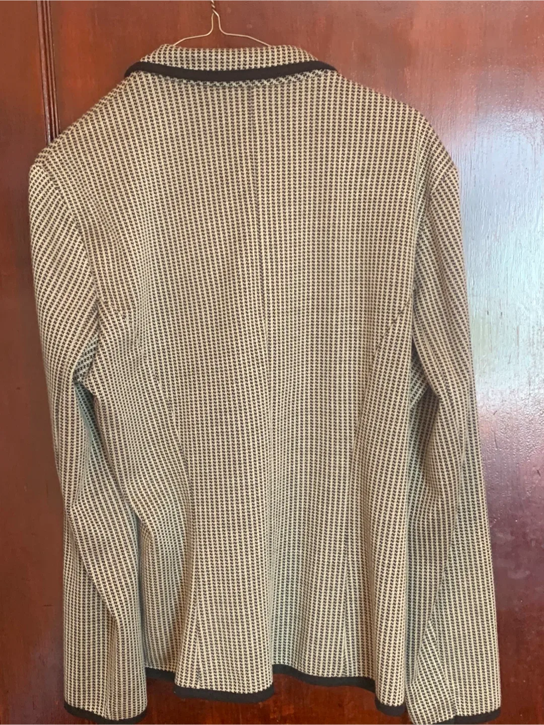 Knit blazer image indicator(2)