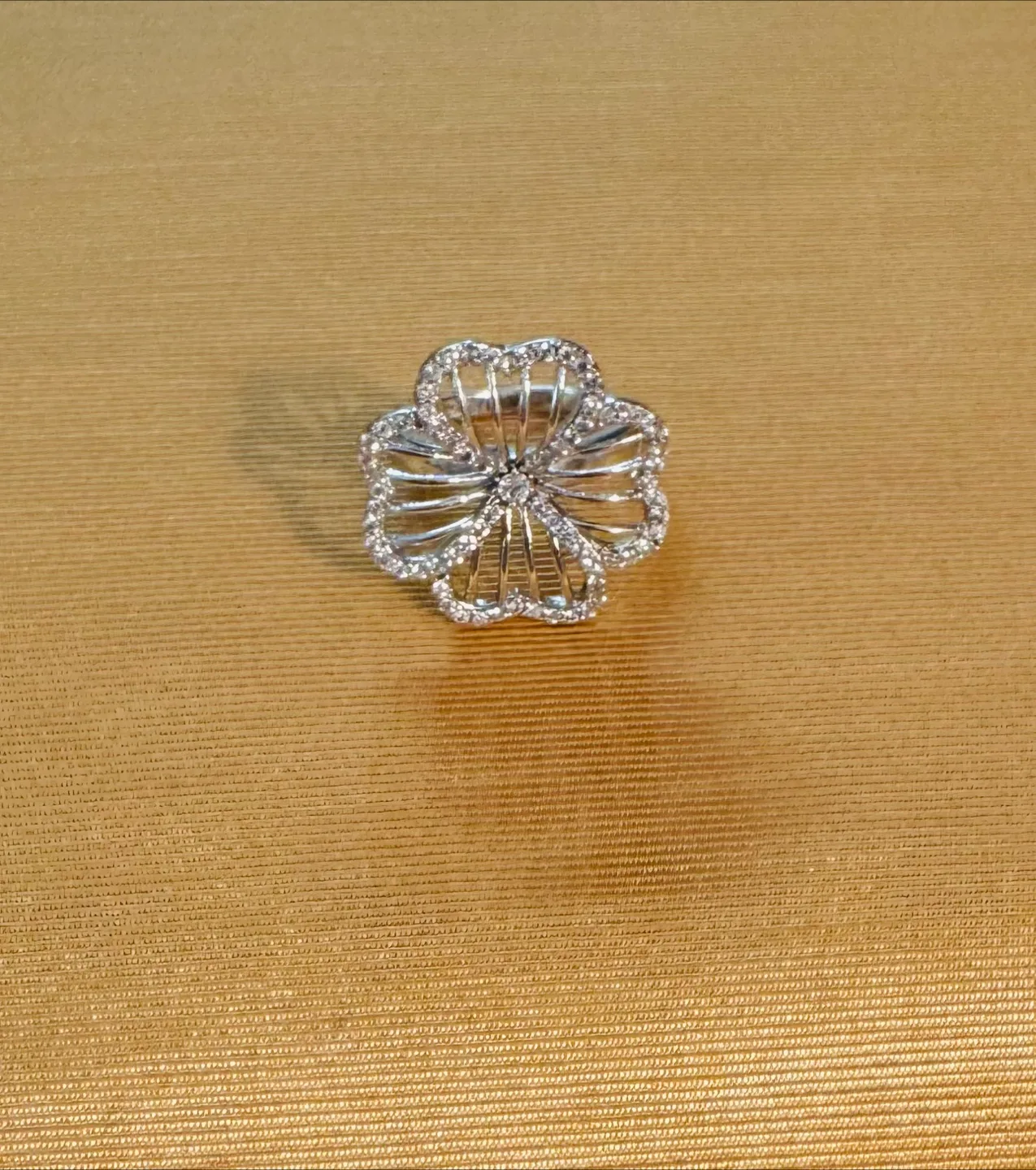 925 Sterling Silver Delicate Lace Flower Ring, Clear stones image indicator(3)