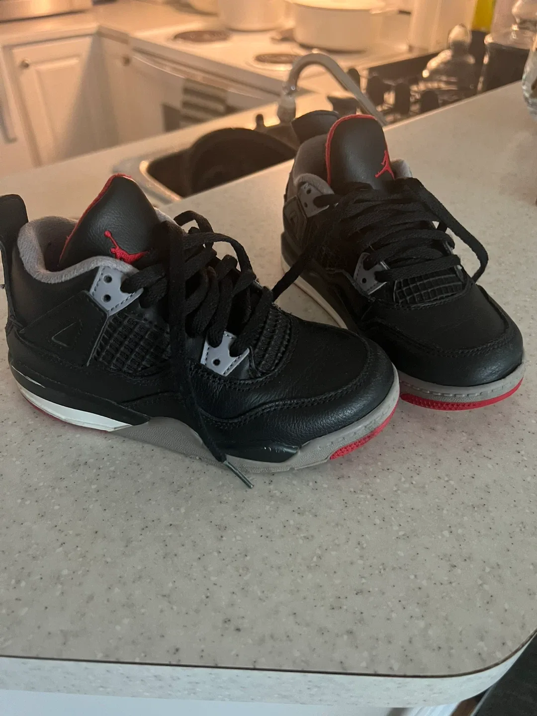 Jordan 4 Retro Black Cat Kids Shoes image indicator(3)