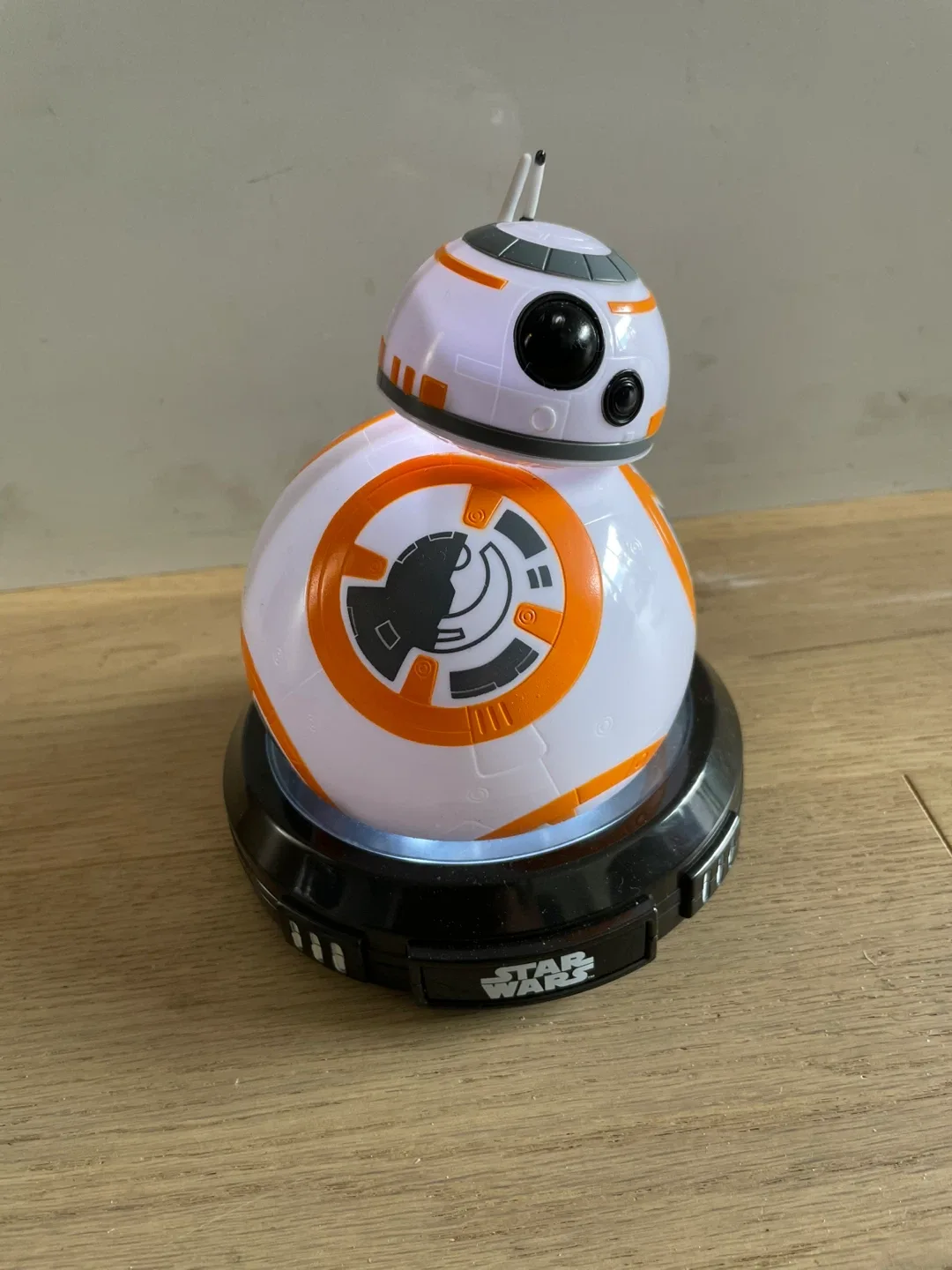 Star Wars table lamp thumbnail
