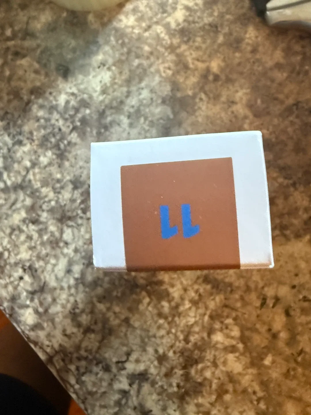 Milk Makeup Bronzer Stick - Shade 11 image indicator(2)