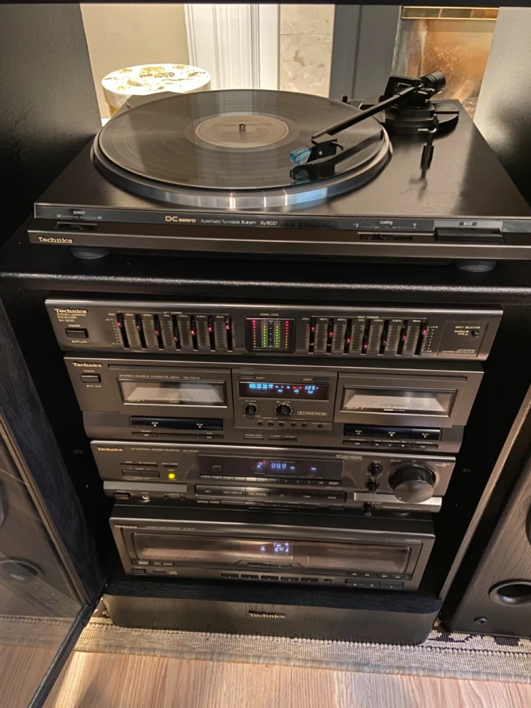 Technics Stereo System with Remote image indicator(4)