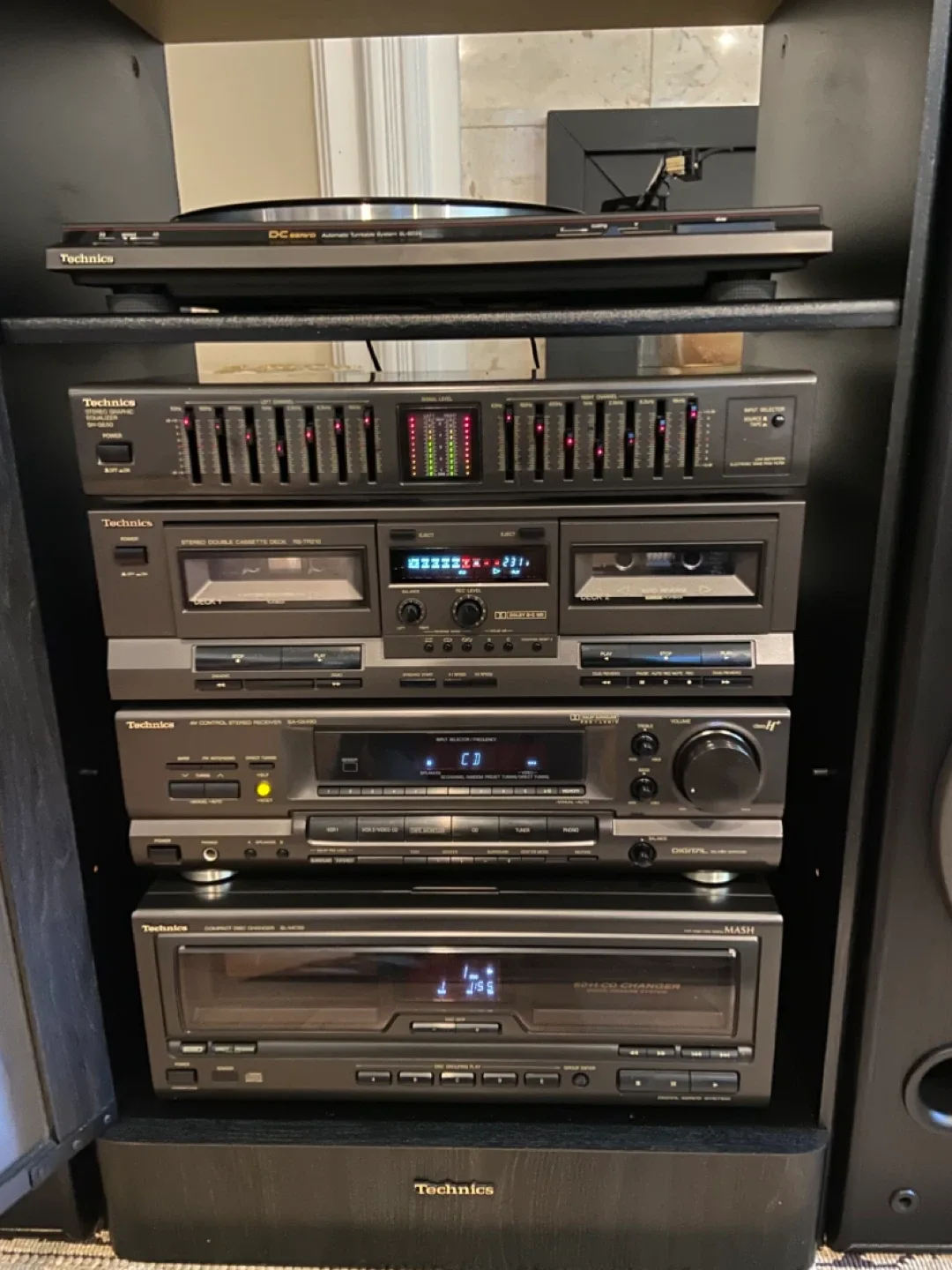 Technics Stereo System with Remote image indicator(6)