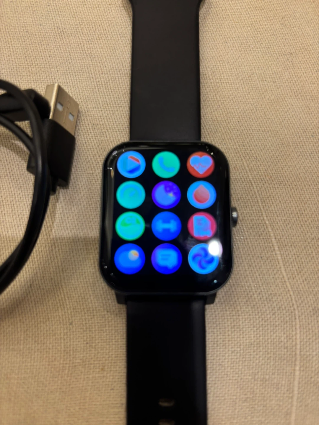 L70 Smartwatch - Black - photo 2