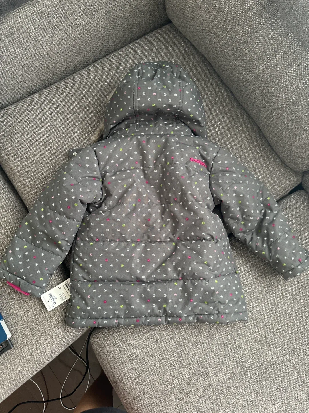 OshKosh B'gosh 2T Winter Jacket - Grey & Pink image indicator(5)