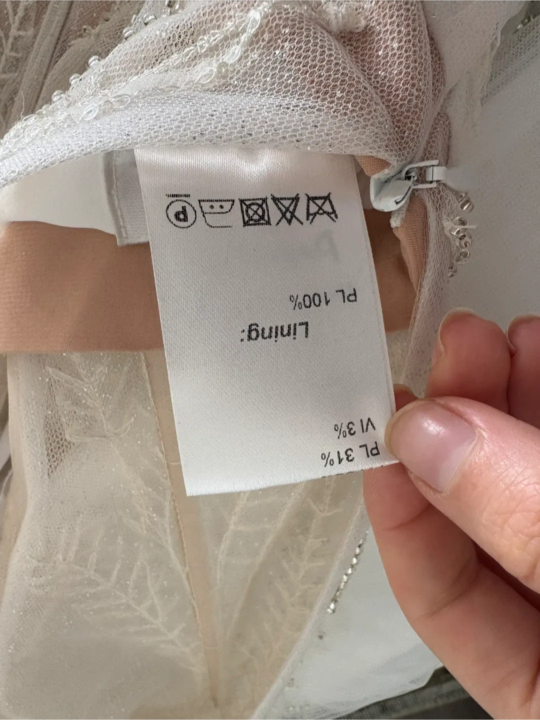 Papilio Long Sleeve A-Line Wedding Dress Size 40 image indicator(6)