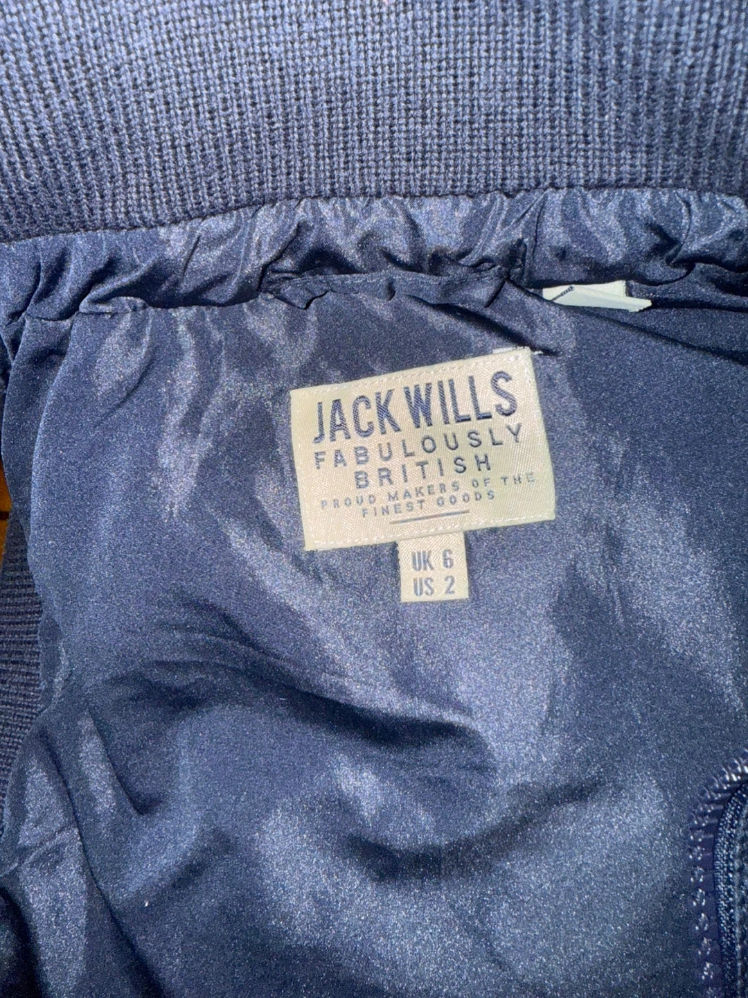Jack Wills Padded Vest Size UK 6 US 2 - photo 3