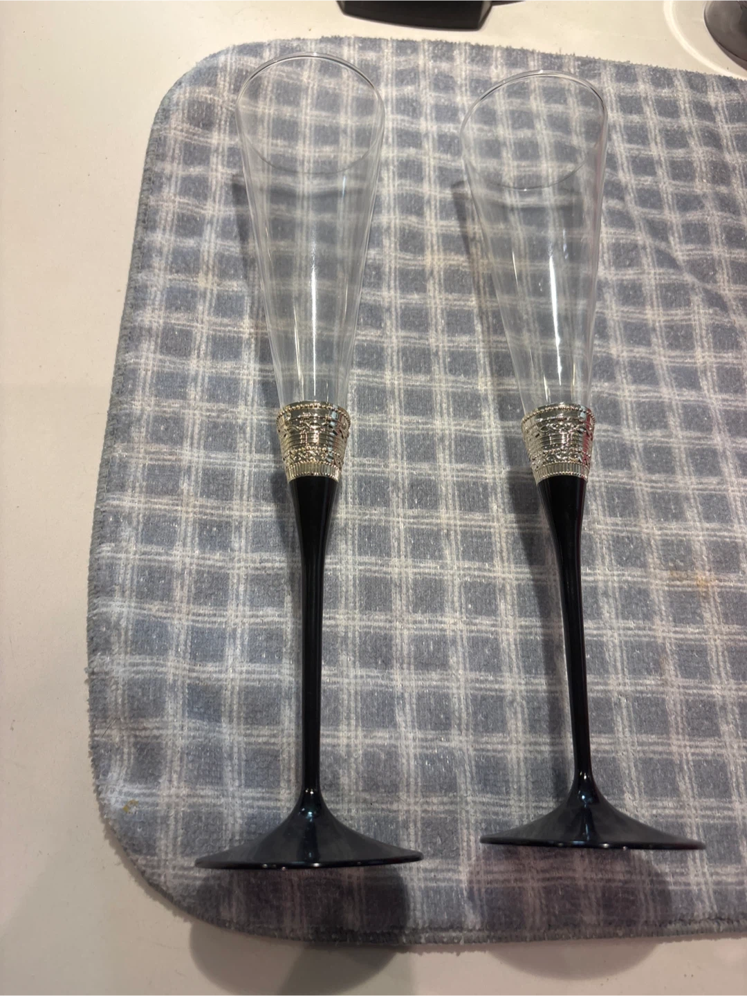 Champagne Flutes - Set of 2 - photo 2