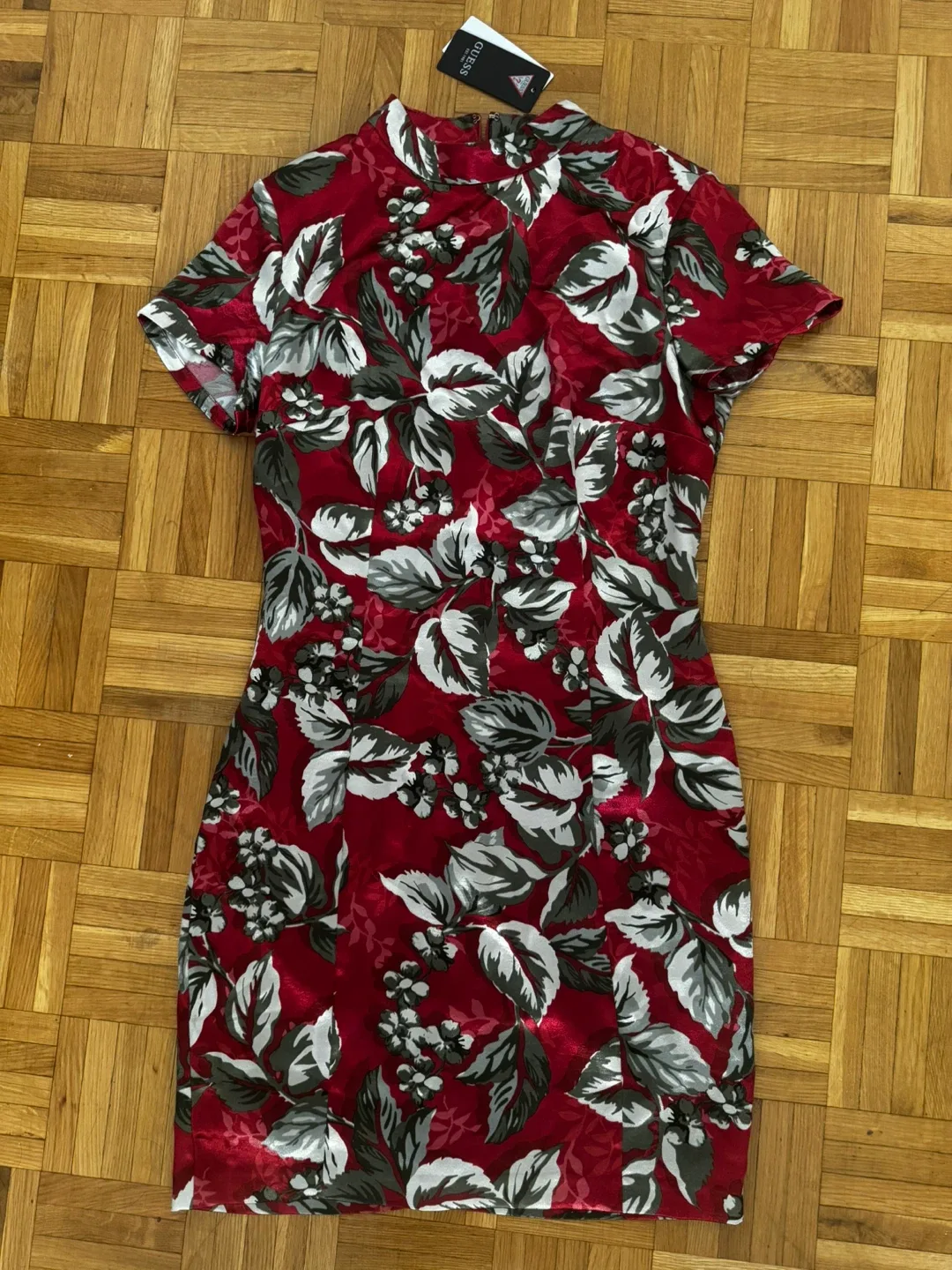Guess SS Sandra Dress - Floral, Size 2 thumbnail