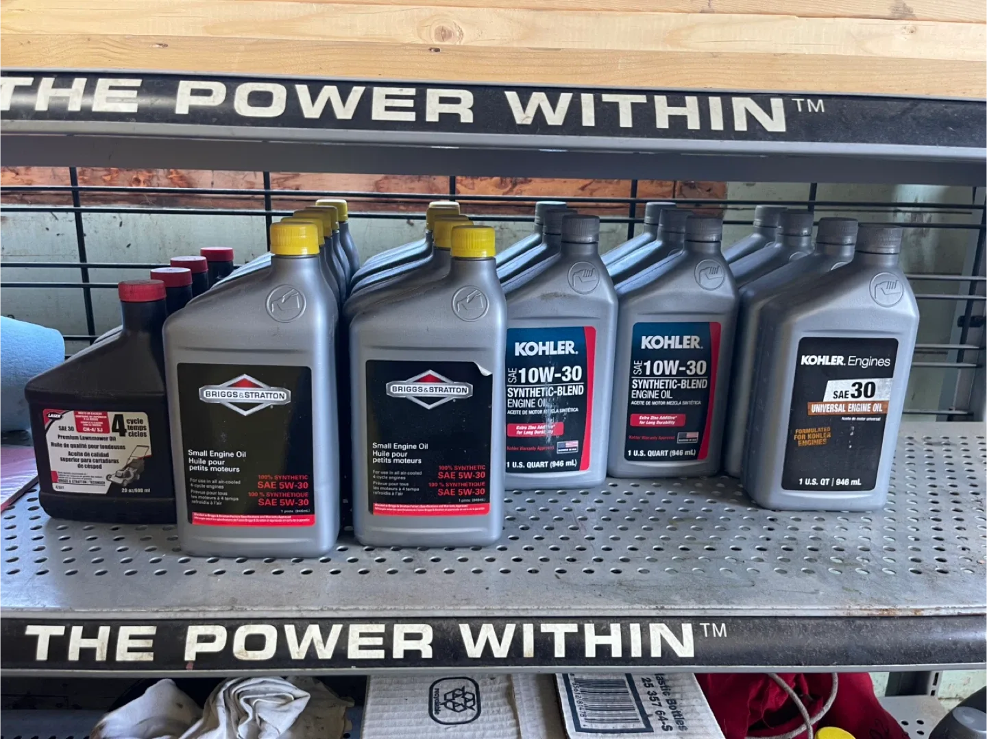 BRIGGS & STRATTON & KOHLER ENGINE OIL thumbnail