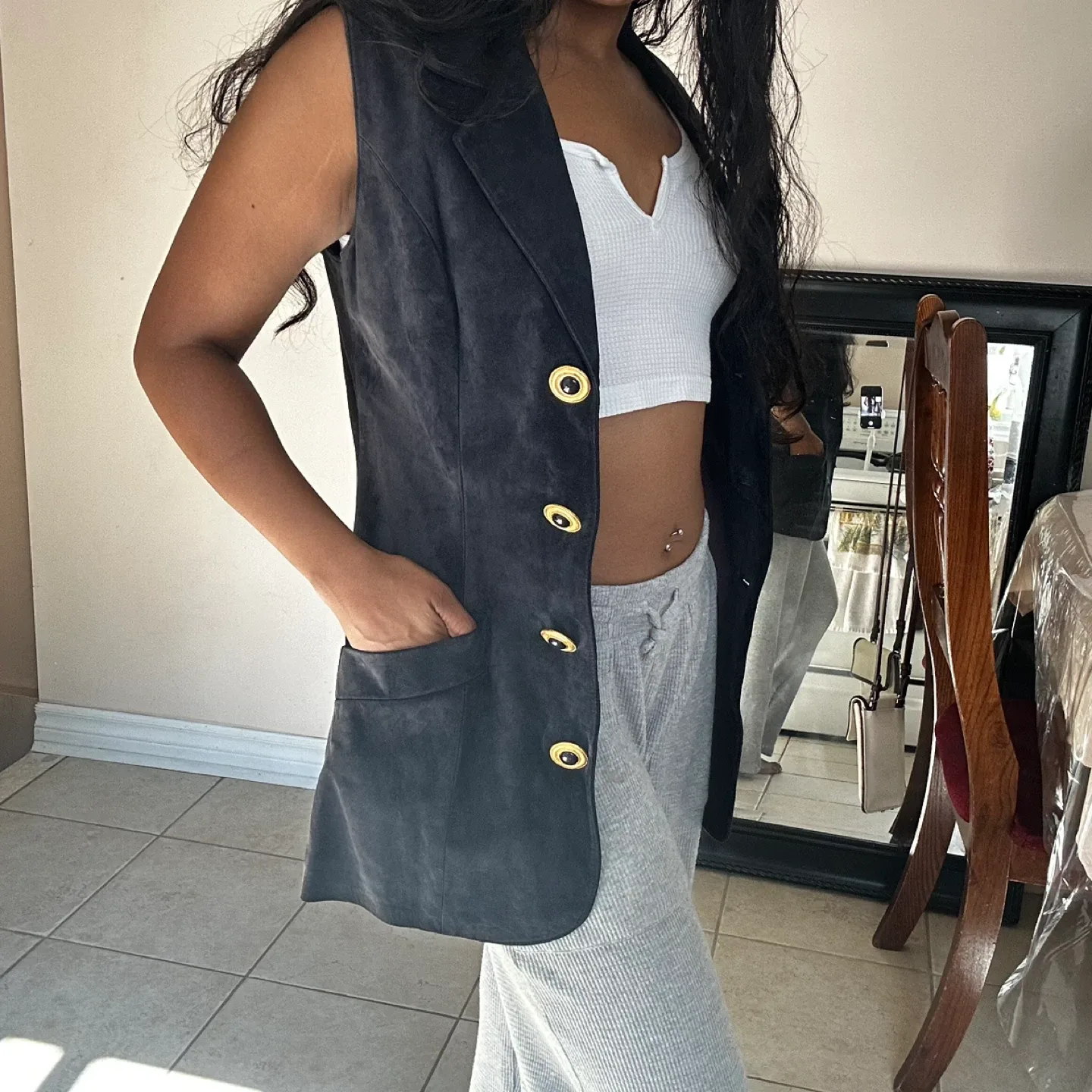 Danier Dark Navy Vest Vintage image indicator(2)