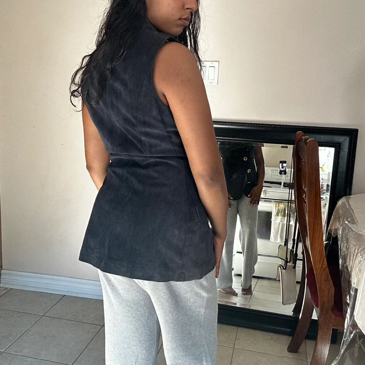 Danier Dark Navy Vest Vintage image indicator(3)