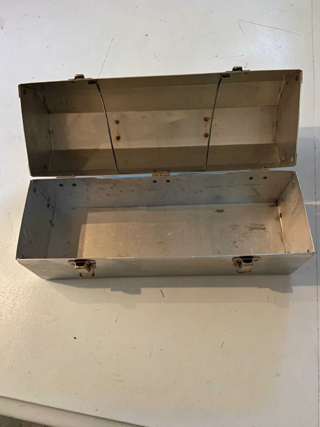 Vintage L. May MFG. Toolbox - Sudbury, Ontario image indicator(8)